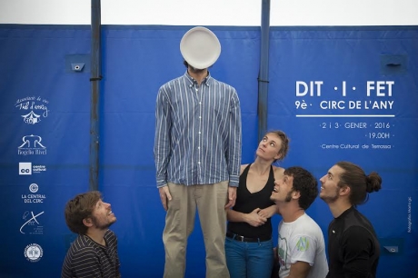 Dit i Fet, el 9º Circo del Año – 2 y 3 de enero – Centre Cultural de Terrassa – Terrassa (Barcelona)