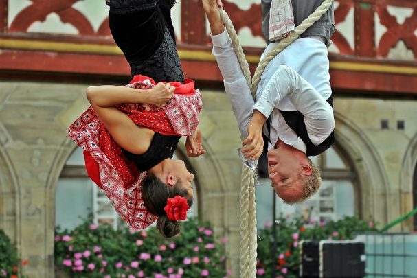 E1NZ y Juriy Longhy en el Festival Circ Picat