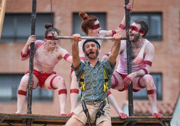 El